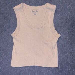 Women’s Brandy Melville new without tags size small color is beige crop tank